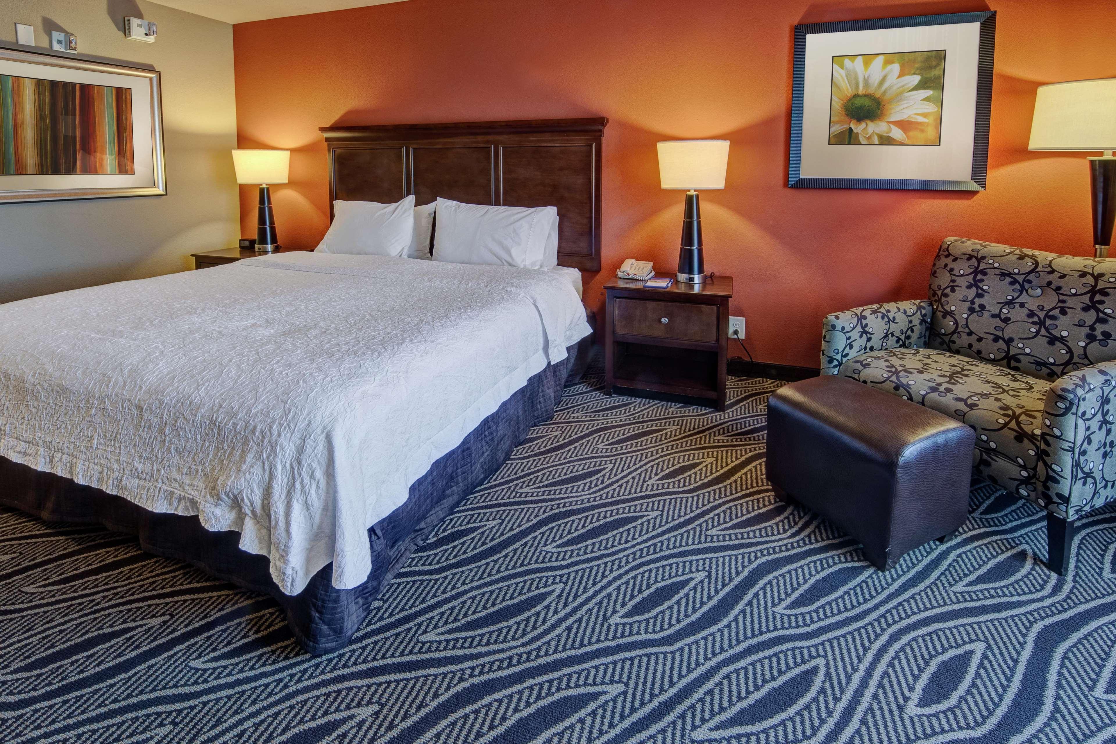 Hampton Inn Блайтвил Екстериор снимка