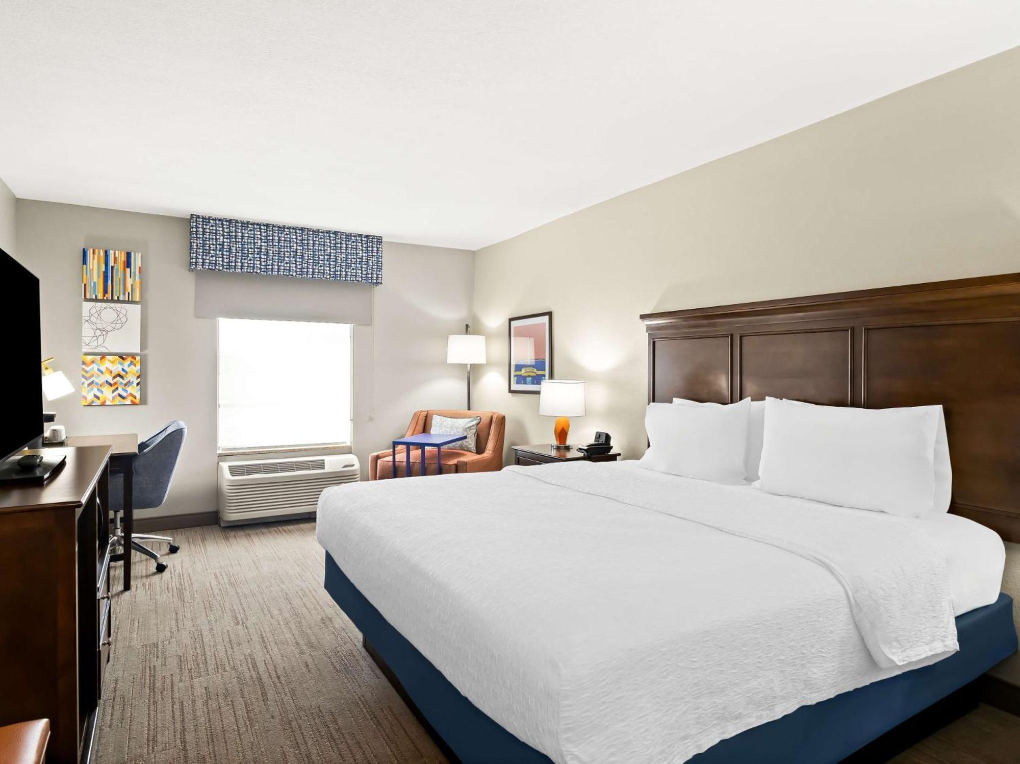 Hampton Inn Блайтвил Екстериор снимка