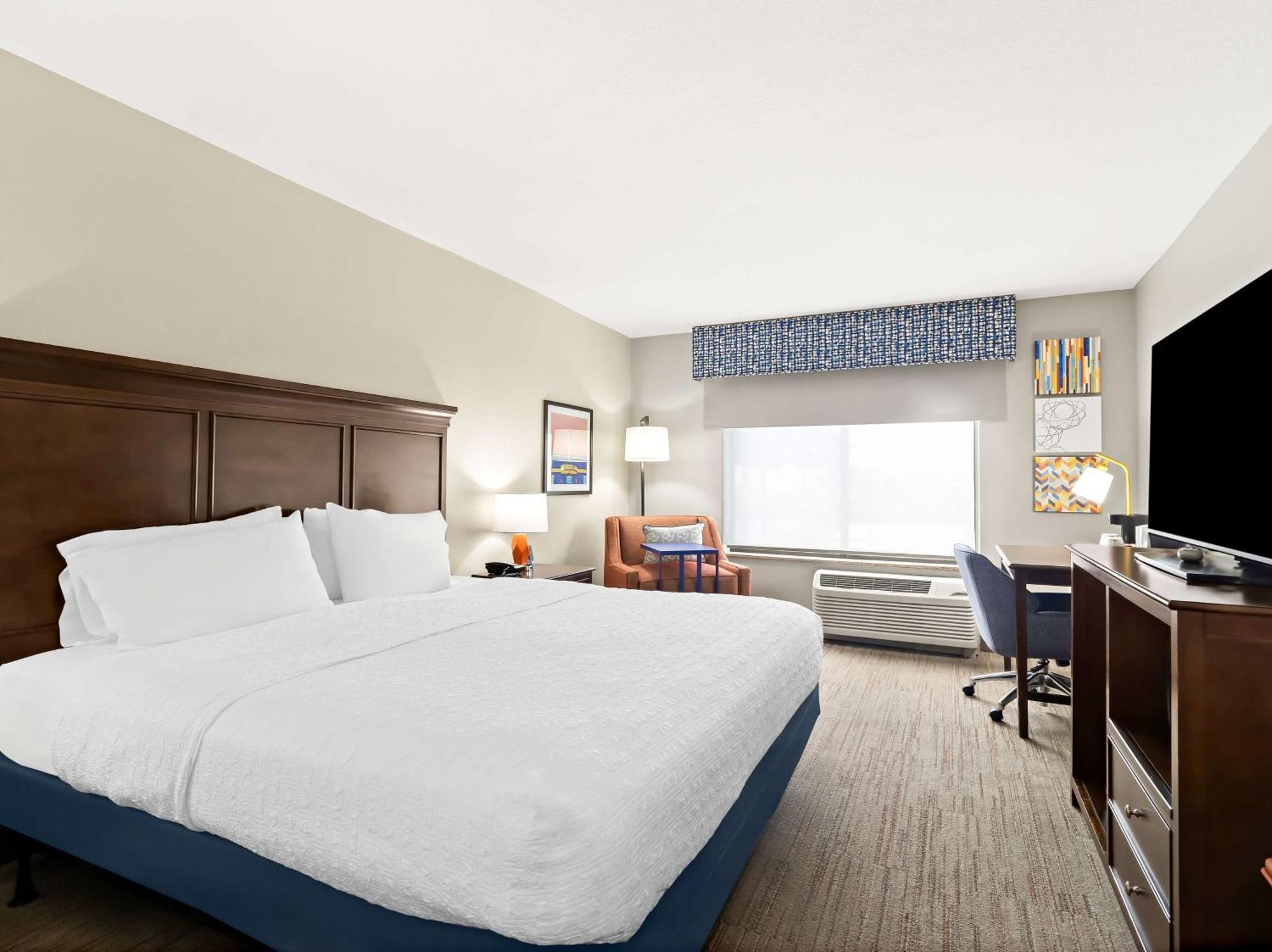 Hampton Inn Блайтвил Екстериор снимка